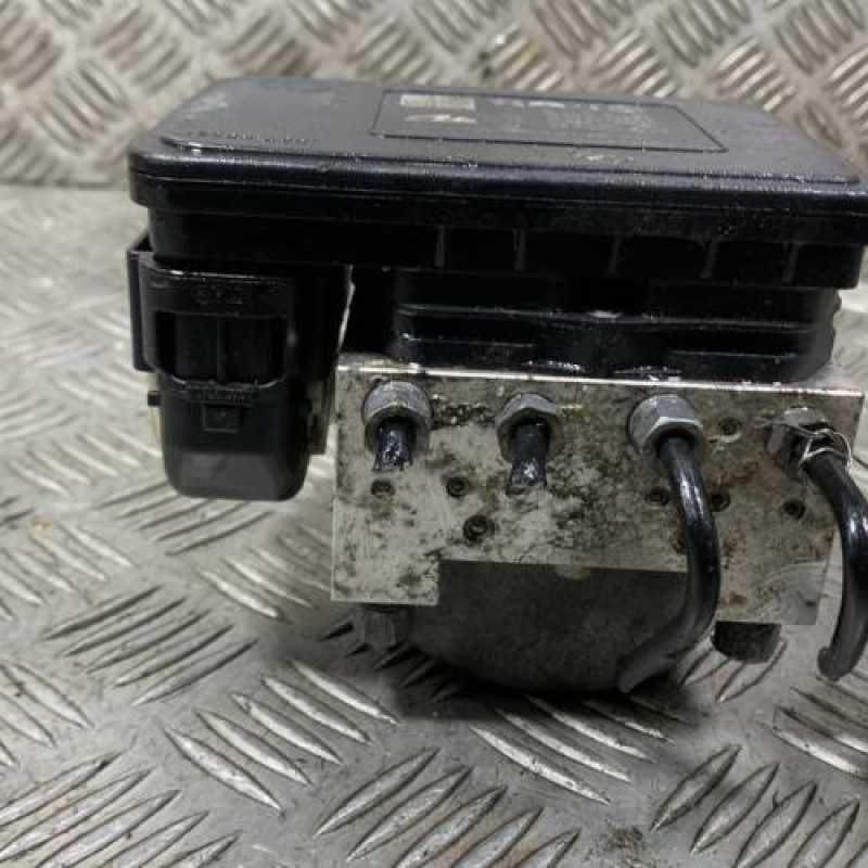 Bloc ABS (freins anti-blocage) PEUGEOT 208 2 Photo n°3