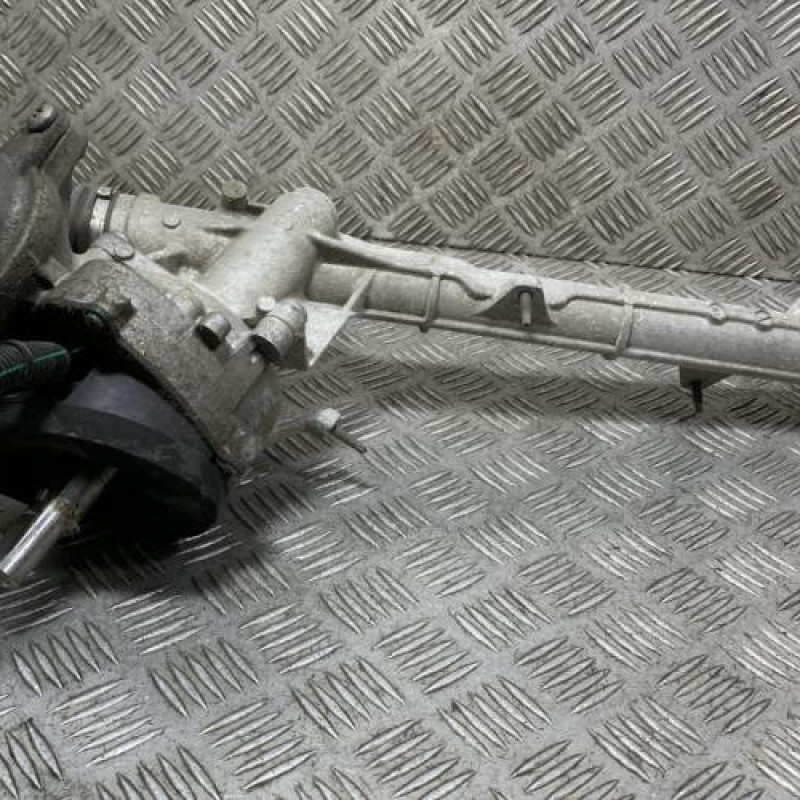 Cremaillere assistee PEUGEOT 208 2 Photo n°4
