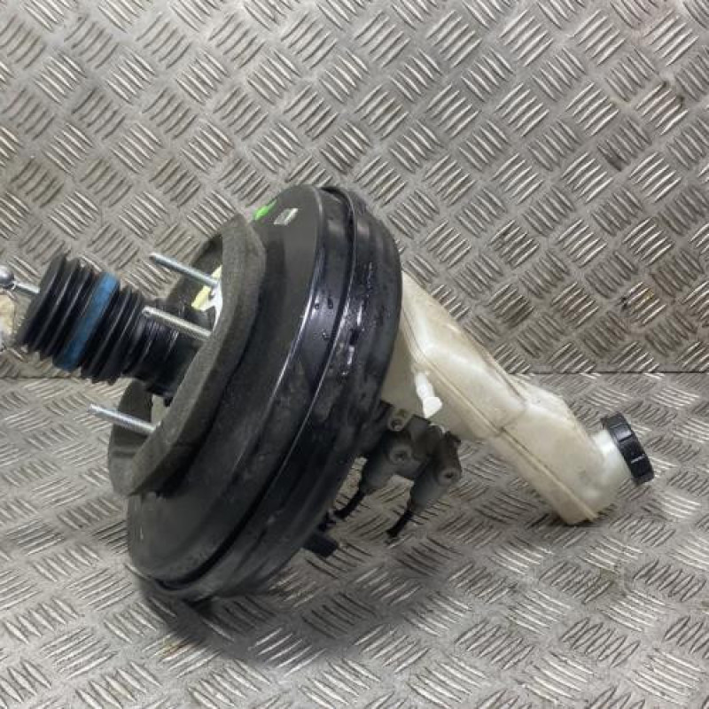 Maitre cylindre (freinage) PEUGEOT 208 2 Photo n°1