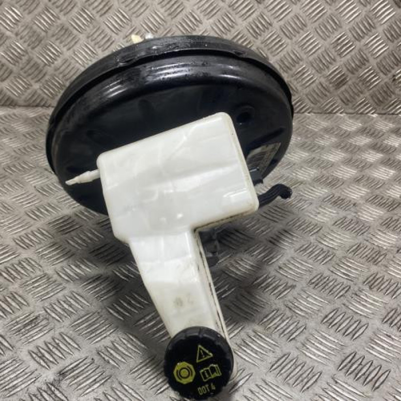 Maitre cylindre (freinage) PEUGEOT 208 2 Photo n°3