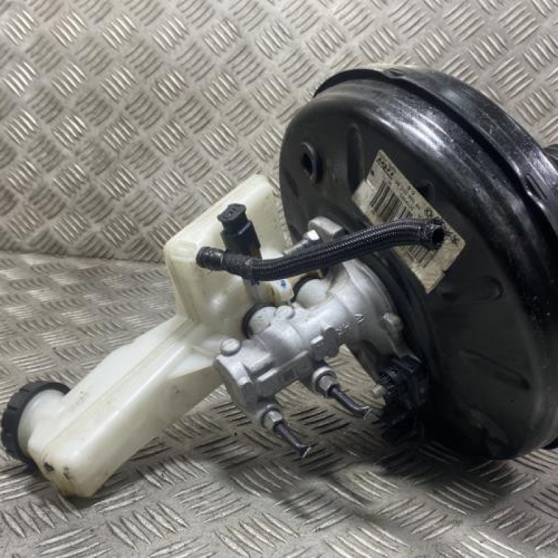 Maitre cylindre (freinage) PEUGEOT 208 2 Photo n°4