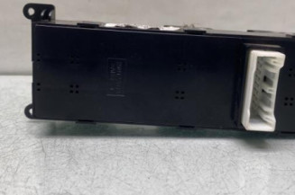 Interrupteur de leve vitre avant gauche HYUNDAI I 10 2