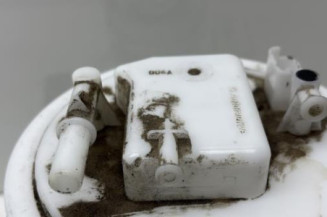 Pompe à carburant PEUGEOT 208 2