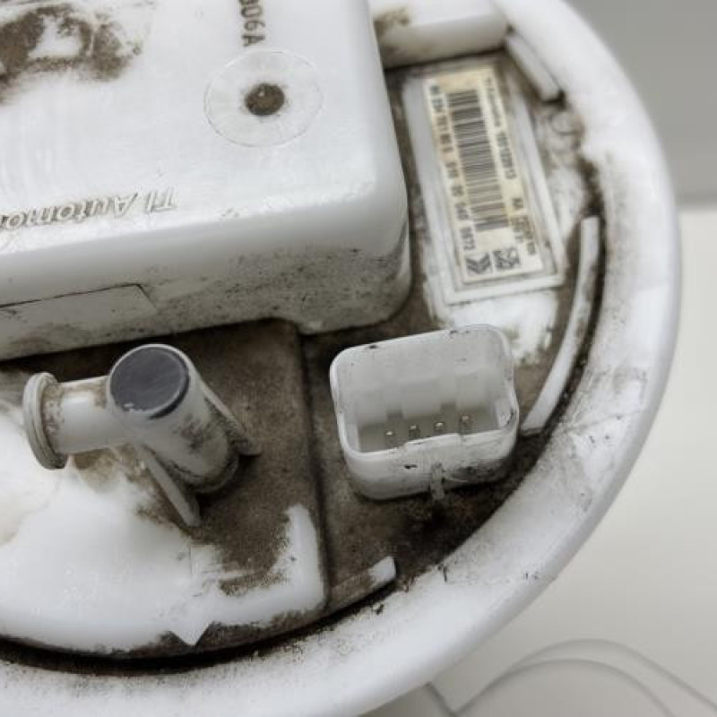 Pompe à carburant PEUGEOT 208 2 Photo n°4