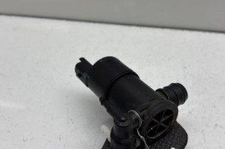 Pompe lave glace avant PEUGEOT 208 2 Photo n°1