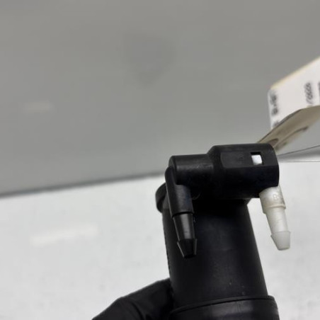 Pompe lave glace avant PEUGEOT 208 2