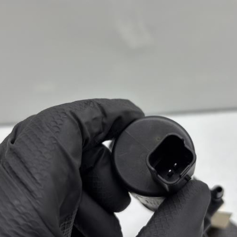 Pompe lave glace avant PEUGEOT 208 2 Photo n°3