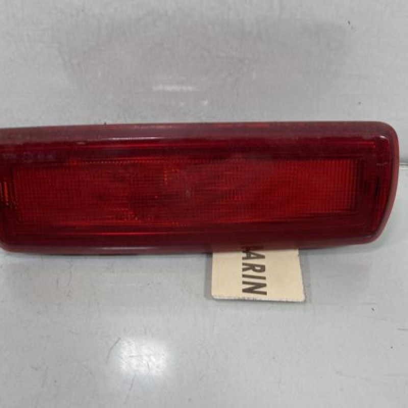 Feu arriere stop central RENAULT TRAFIC 3 COURT Photo n°1