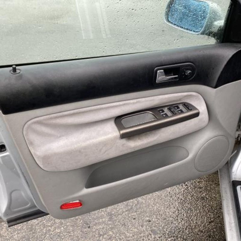 Retroviseur gauche VOLKSWAGEN BORA Photo n°15