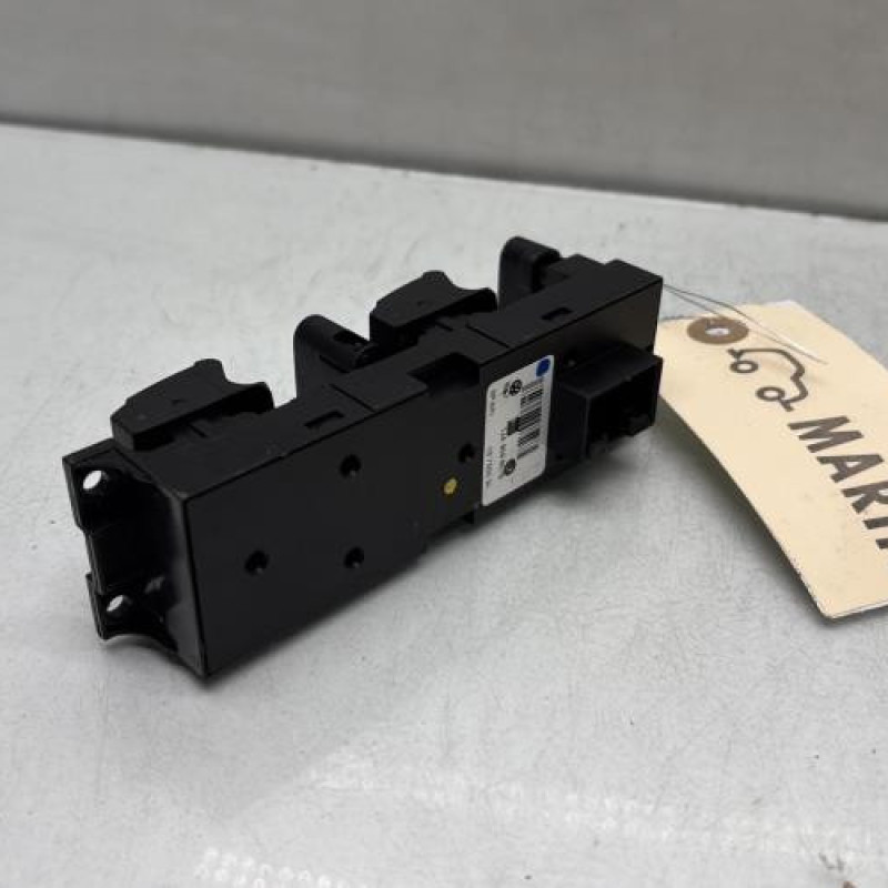 Interrupteur de leve vitre avant gauche VOLKSWAGEN BORA Photo n°2