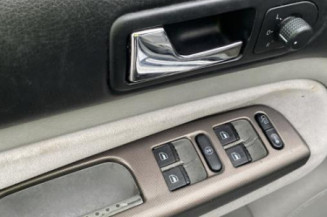 Interrupteur de leve vitre avant gauche VOLKSWAGEN BORA