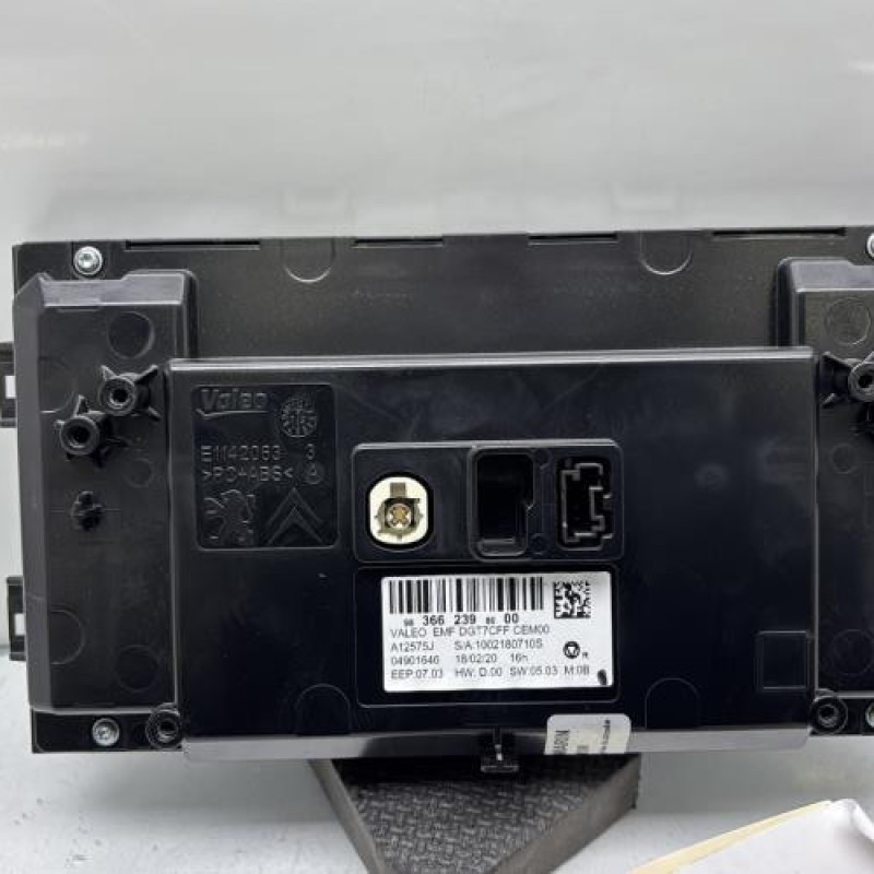 Ecran GPS PEUGEOT 208 2 Photo n°3