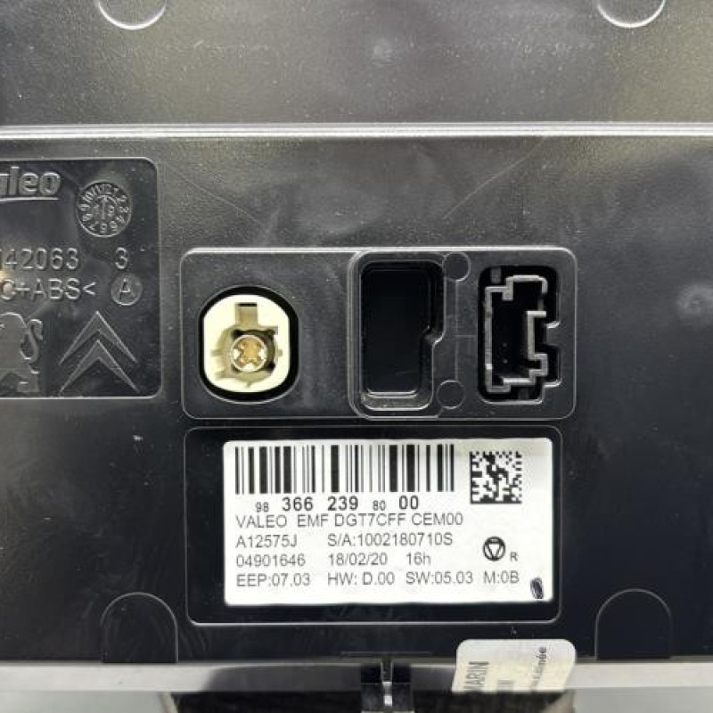 Ecran GPS PEUGEOT 208 2 Photo n°4