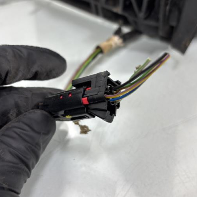 Retroviseur droit FORD FOCUS 1 Photo n°2