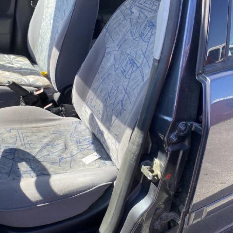 Retroviseur droit FORD FOCUS 1 Photo n°18