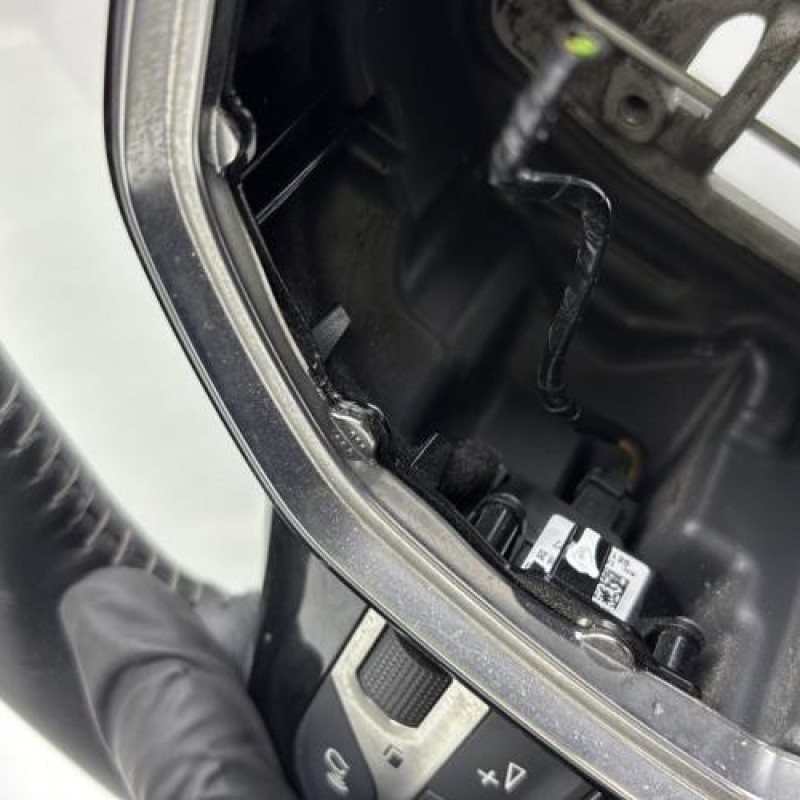 Volant PEUGEOT 208 2 Photo n°7