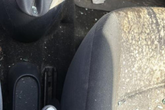 Feu arriere stop central RENAULT CLIO 2