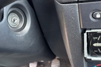 Feu arriere stop central RENAULT CLIO 2