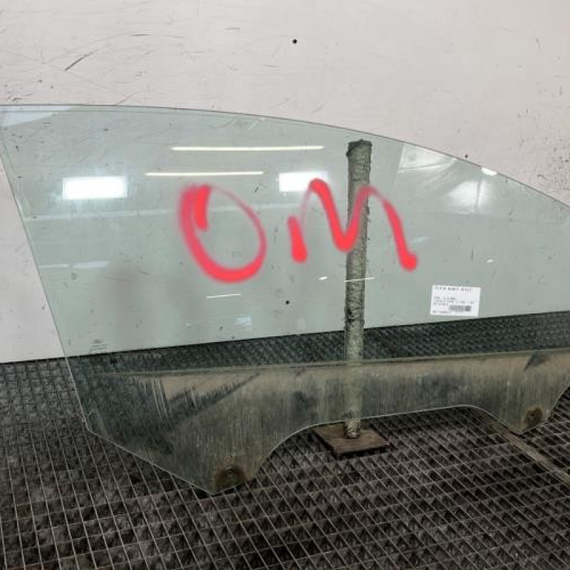 Vitre avant droit FORD FIESTA 6 Photo n°3