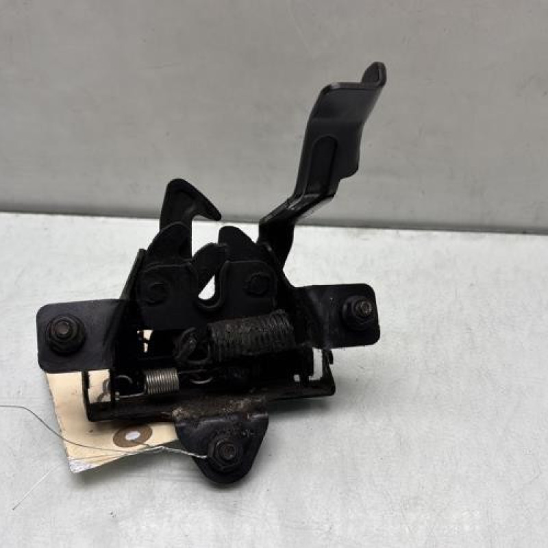 Fermeture de capot KIA VENGA Photo n°3