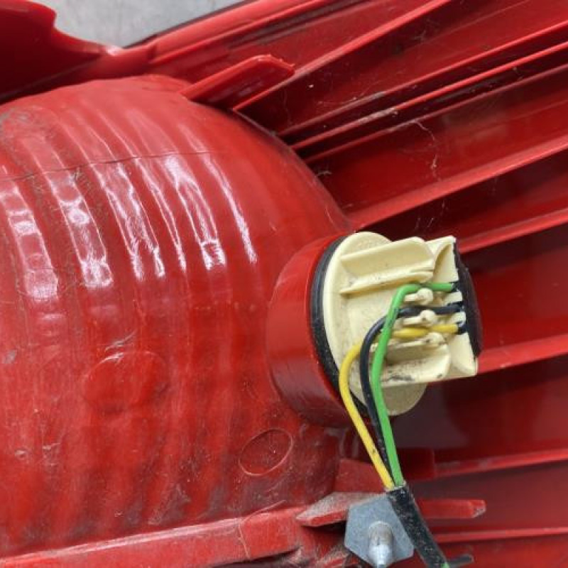 Feu arriere principal gauche (feux) KIA VENGA Photo n°3