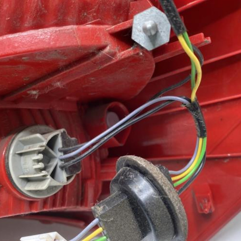 Feu arriere principal gauche (feux) KIA VENGA Photo n°4