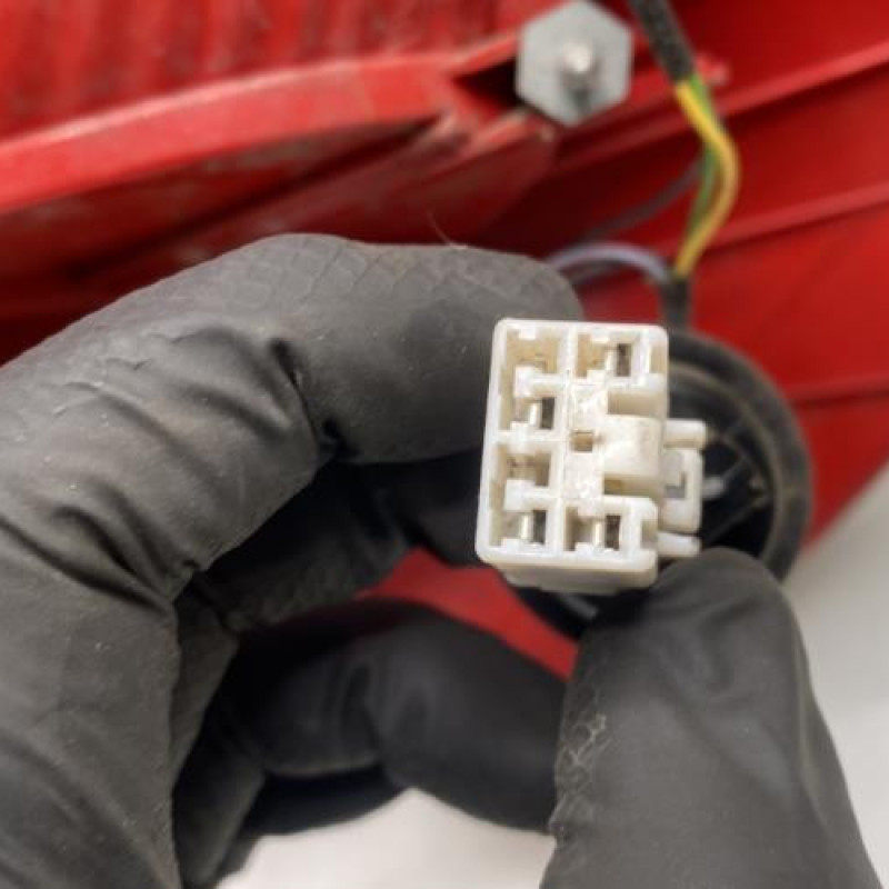 Feu arriere principal gauche (feux) KIA VENGA Photo n°6