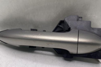 Poignee porte arriere droit KIA VENGA Photo n°1