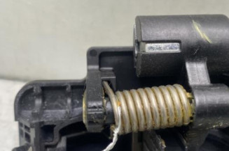 Poignee porte arriere droit KIA VENGA