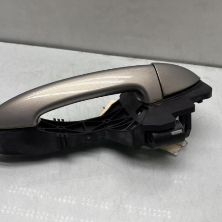 Poignee porte arriere gauche KIA VENGA