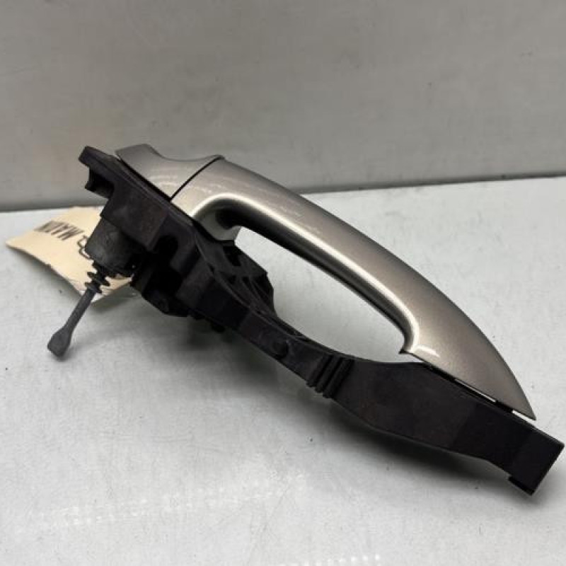 Poignee porte avant gauche KIA VENGA Photo n°2