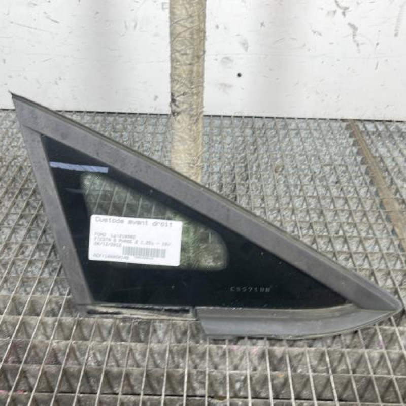 Custode avant droit FORD FIESTA 6 Photo n°1
