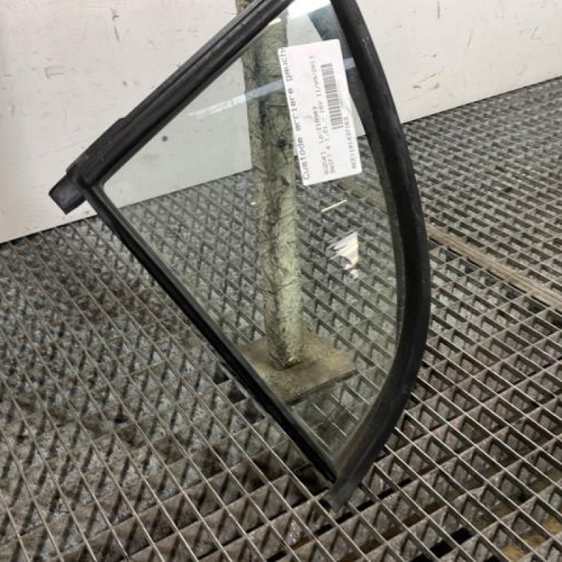 Custode arriere gauche (porte) SUZUKI SWIFT 4 Photo n°2