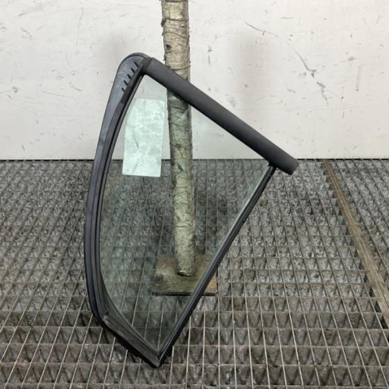 Custode arriere gauche (porte) SUZUKI SWIFT 4 Photo n°4