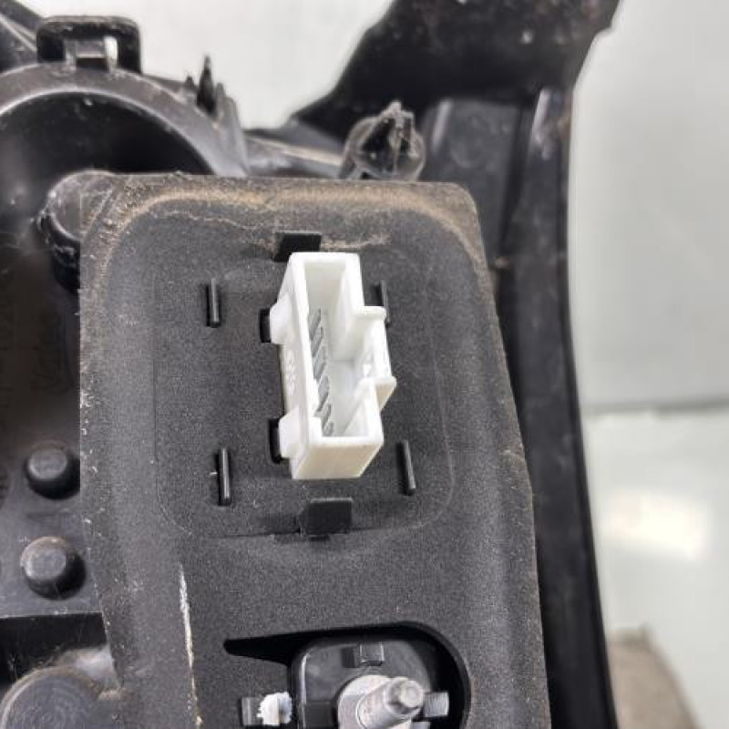 Feu arriere principal droit (feux) CITROEN C3 2 Photo n°3