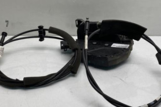 Serrure de porte laterale droite RENAULT TRAFIC 3 COURT