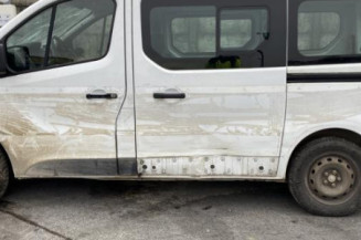 Serrure de porte laterale droite RENAULT TRAFIC 3 COURT