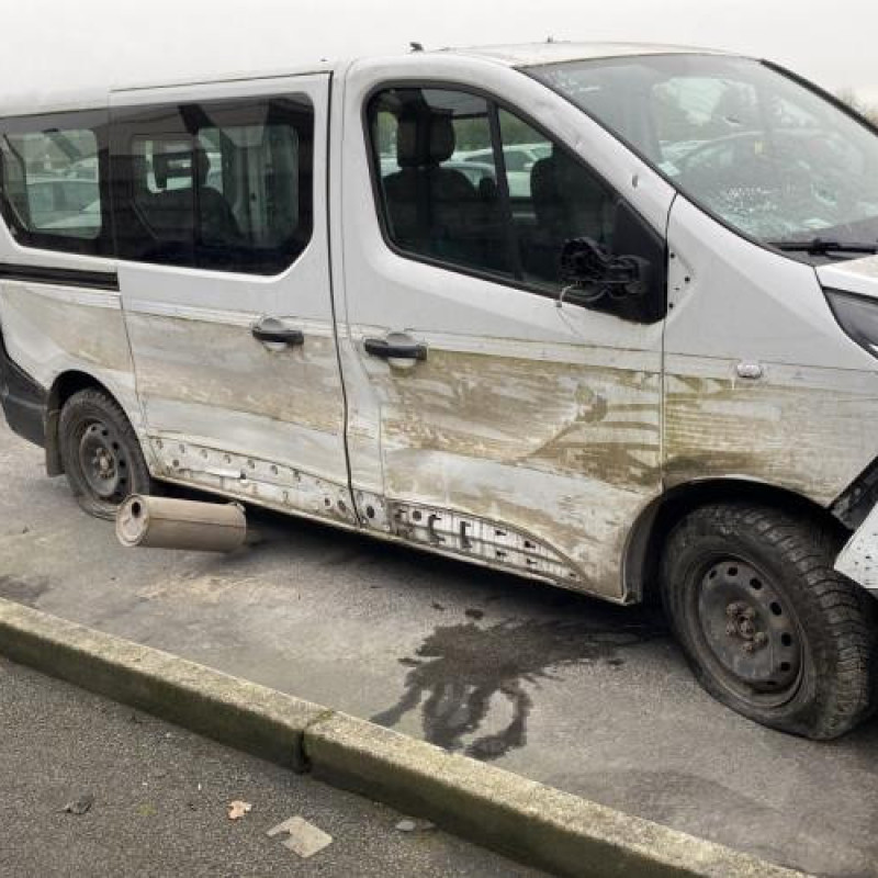 Serrure de porte laterale droite RENAULT TRAFIC 3 COURT Photo n°11