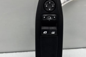 Interrupteur de leve vitre avant gauche PEUGEOT 208 1 Photo n°1