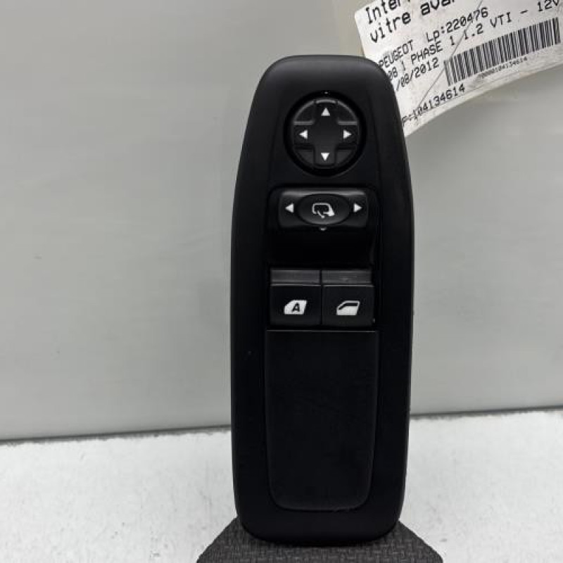 Interrupteur de leve vitre avant gauche PEUGEOT 208 1 Photo n°1