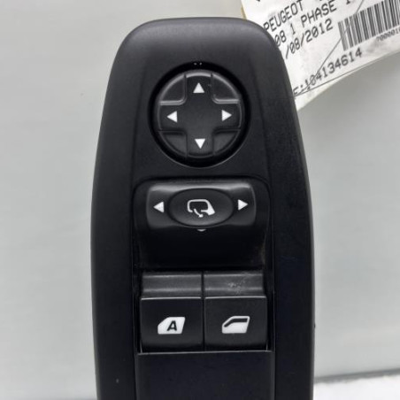 Interrupteur de leve vitre avant gauche PEUGEOT 208 1