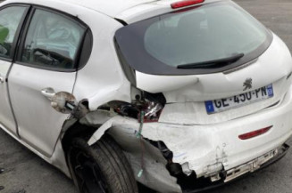 Interrupteur de leve vitre avant gauche PEUGEOT 208 1