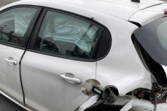Interrupteur de leve vitre avant gauche PEUGEOT 208 1