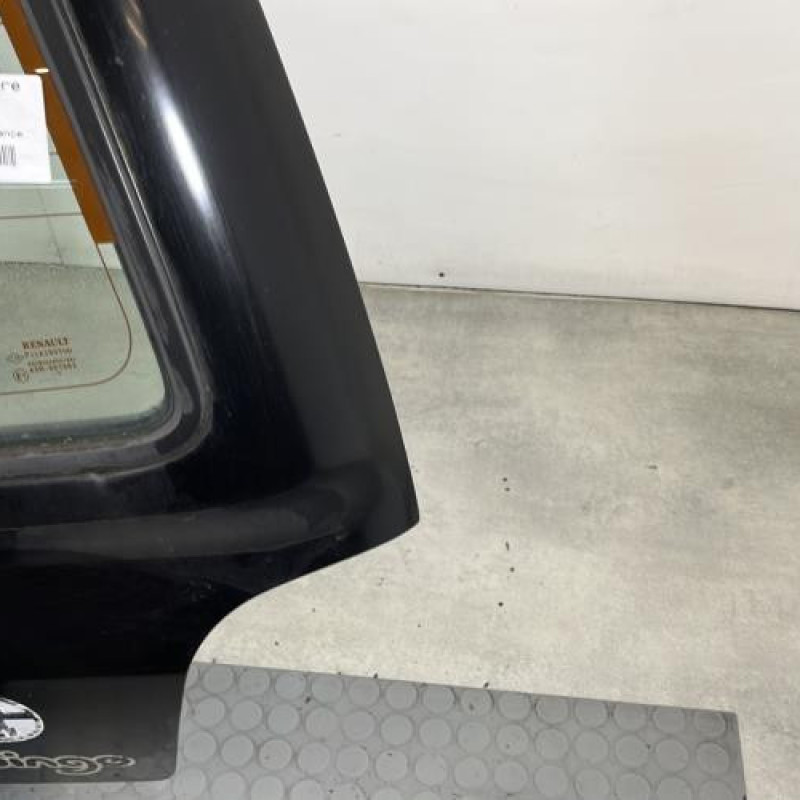 Malle/Hayon arriere RENAULT TWINGO 1 Photo n°4