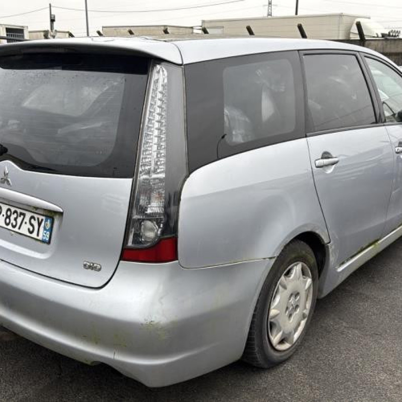 Optique avant principal droit (feux)(phare) MITSUBISHI GRANDIS Photo n°7