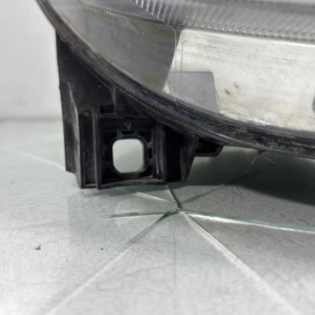 Optique avant principal droit (feux)(phare) MERCEDES CLASSE B 245