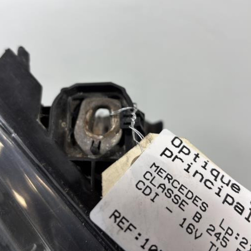 Optique avant principal droit (feux)(phare) MERCEDES CLASSE B 245 Photo n°4
