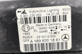 Optique avant principal droit (feux)(phare) MERCEDES CLASSE B 245
