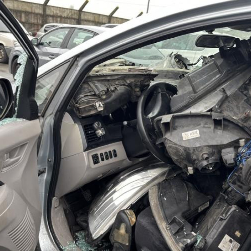 Optique avant principal droit (feux)(phare) MITSUBISHI GRANDIS Photo n°13