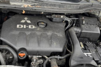 Optique avant principal droit (feux)(phare) MITSUBISHI GRANDIS